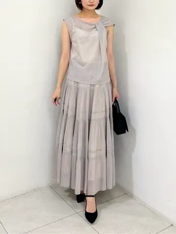 GRACE CONTINENTAL MORITA AI コーディネート画像