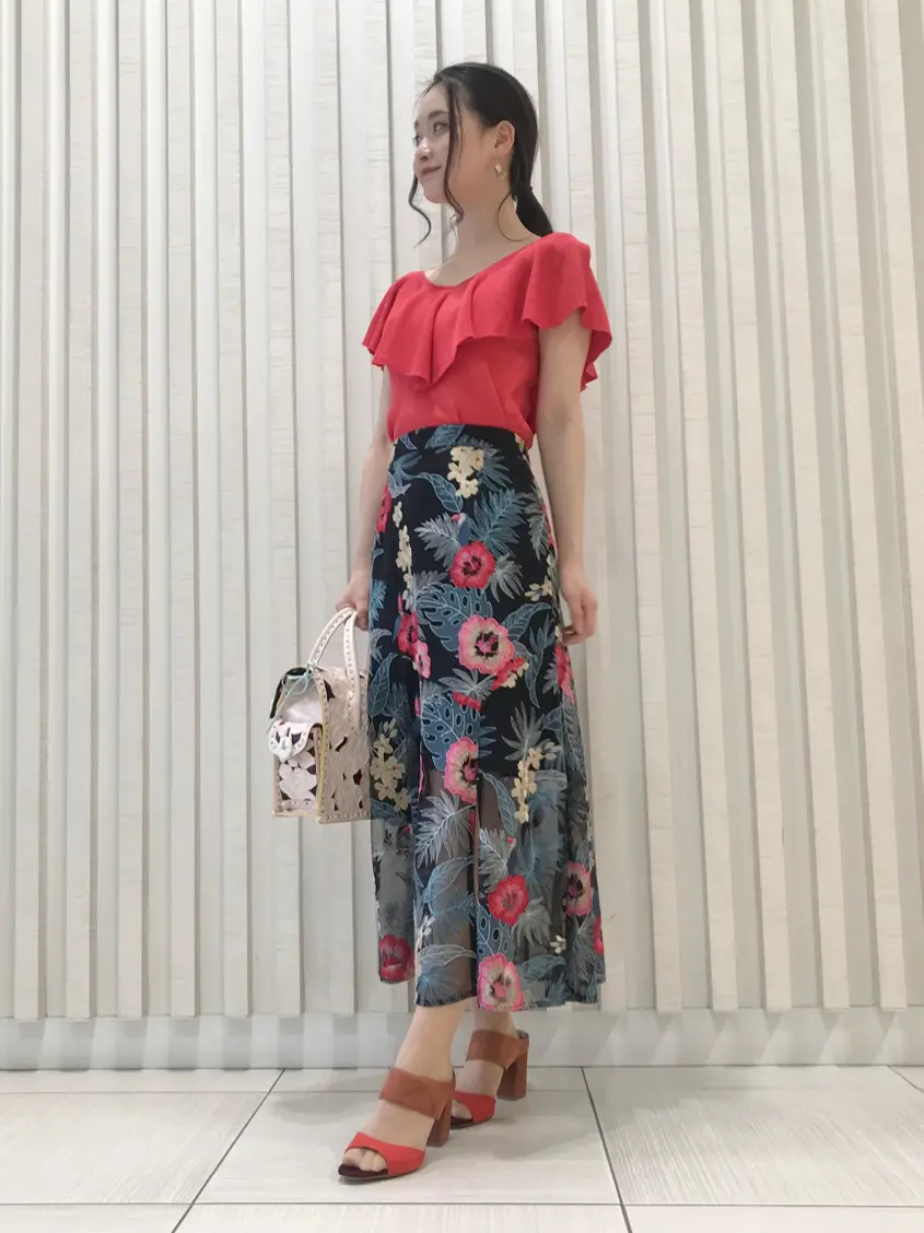 GRACE CONTINENTAL Nakatsu.m コーディネート画像