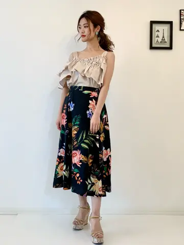 GRACE CONTINENTAL A.Kameyama コーディネート画像