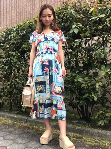 GRACE CONTINENTAL 加藤   恵理奈 コーディネート画像