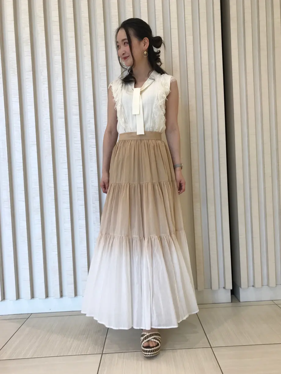 GRACE CONTINENTAL Nakatsu.m コーディネート画像