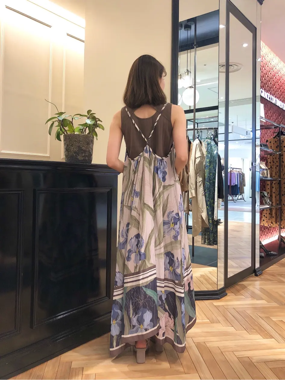 GRACE CONTINENTAL minami コーディネート画像