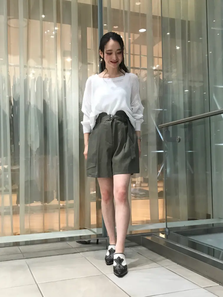 GRACE CONTINENTAL Nakatsu.m コーディネート画像