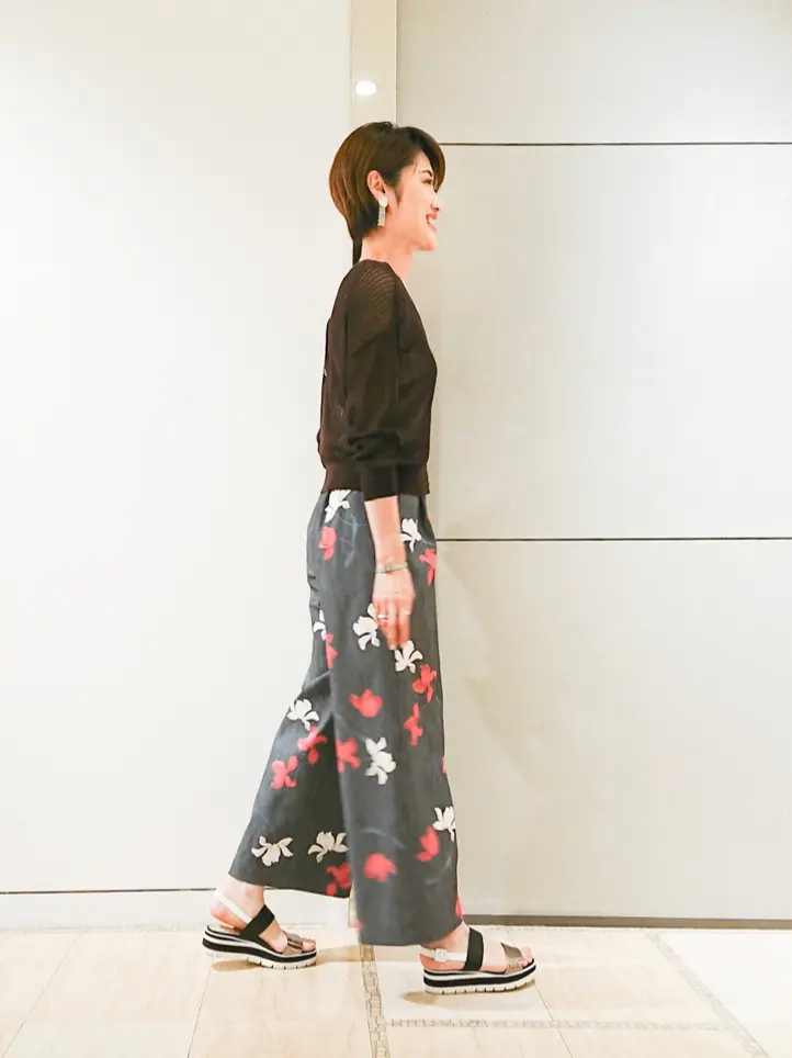 GRACE CONTINENTAL 今野　志保 コーディネート画像