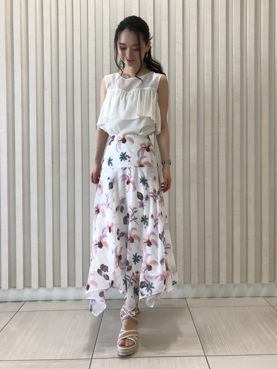 GRACE CONTINENTAL Nakatsu.m コーディネート画像