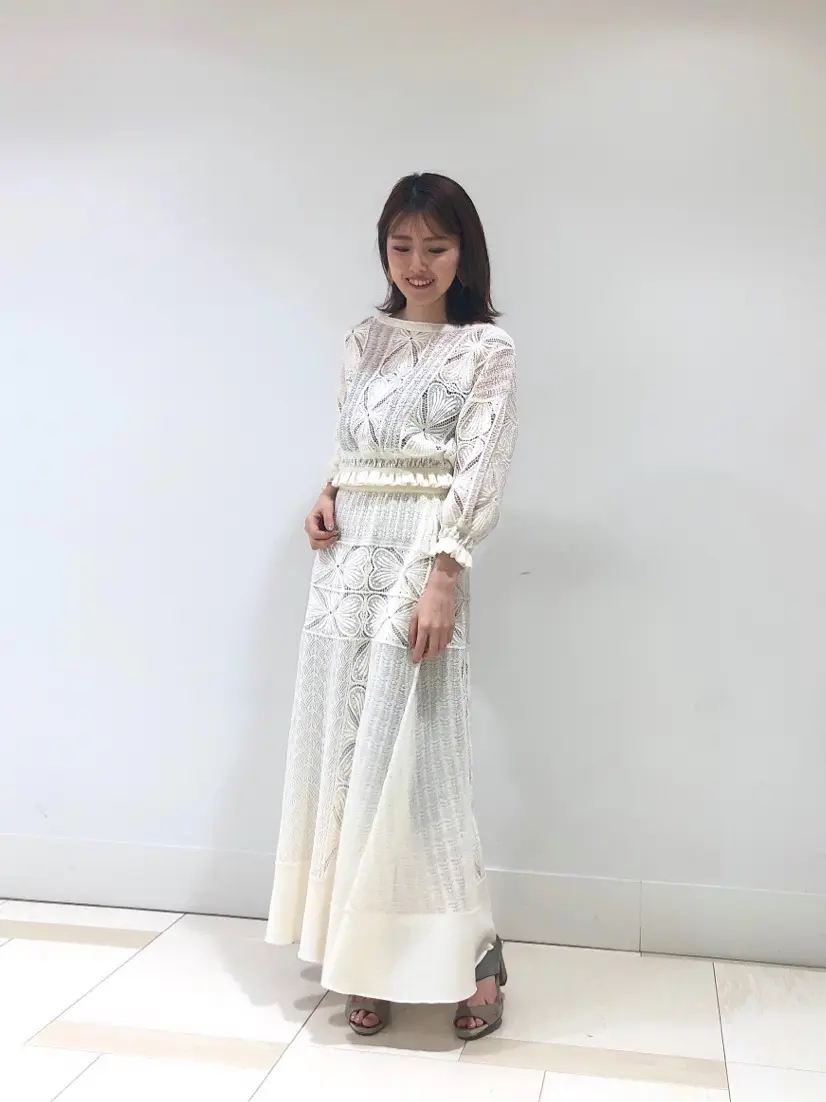 GRACE CONTINENTAL minami コーディネート画像