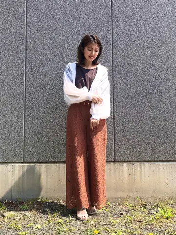 GRACE CONTINENTAL minami コーディネート画像