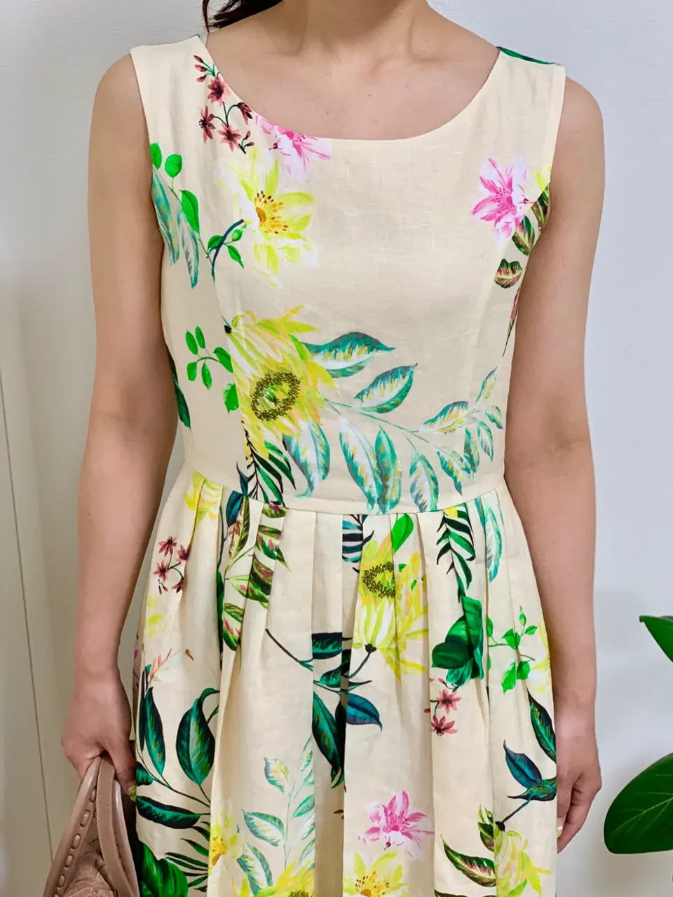 GRACE CONTINENTAL 小笠原　春菜 コーディネート画像