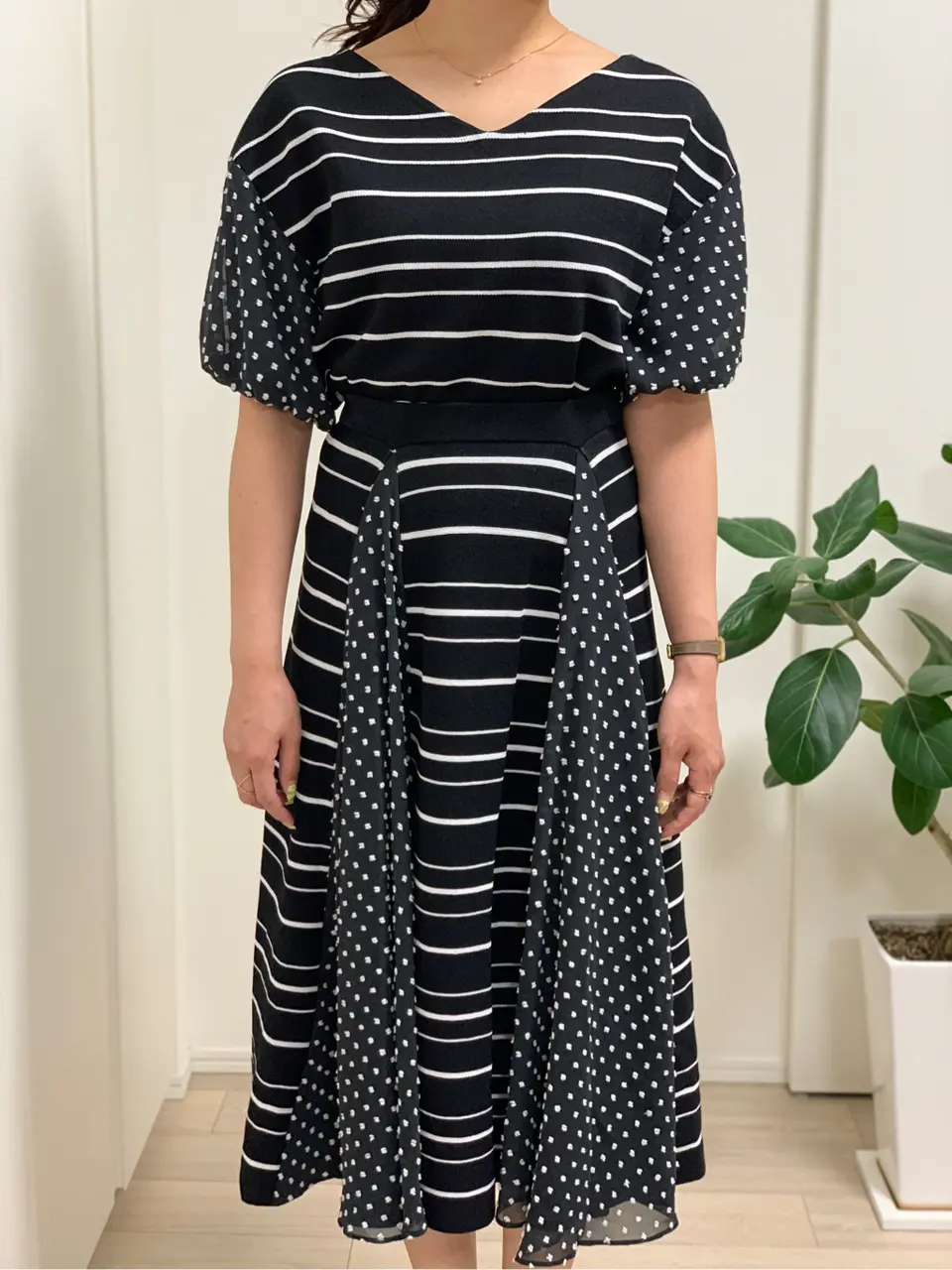 GRACE CONTINENTAL 小笠原　春菜 コーディネート画像