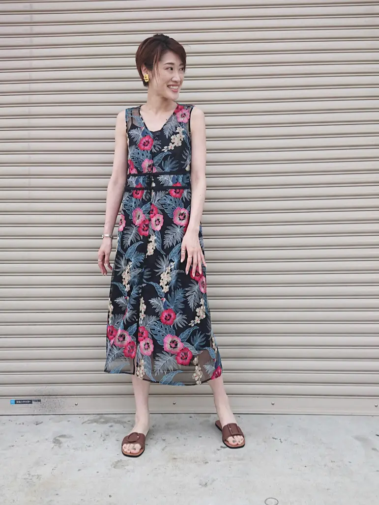 GRACE CONTINENTAL 今野　志保 コーディネート画像