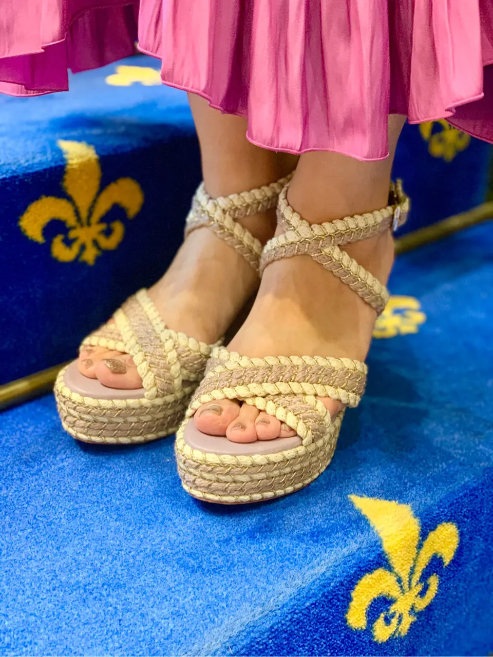 GRACE CONTINENTAL 小笠原　春菜 コーディネート画像