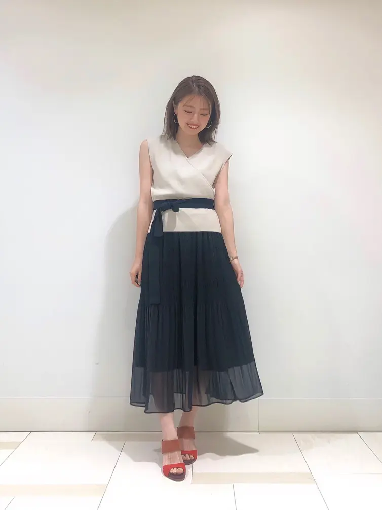 GRACE CONTINENTAL minami コーディネート画像