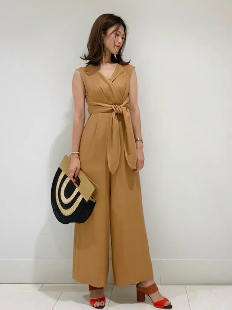 GRACE CONTINENTAL A.Kameyama コーディネート画像