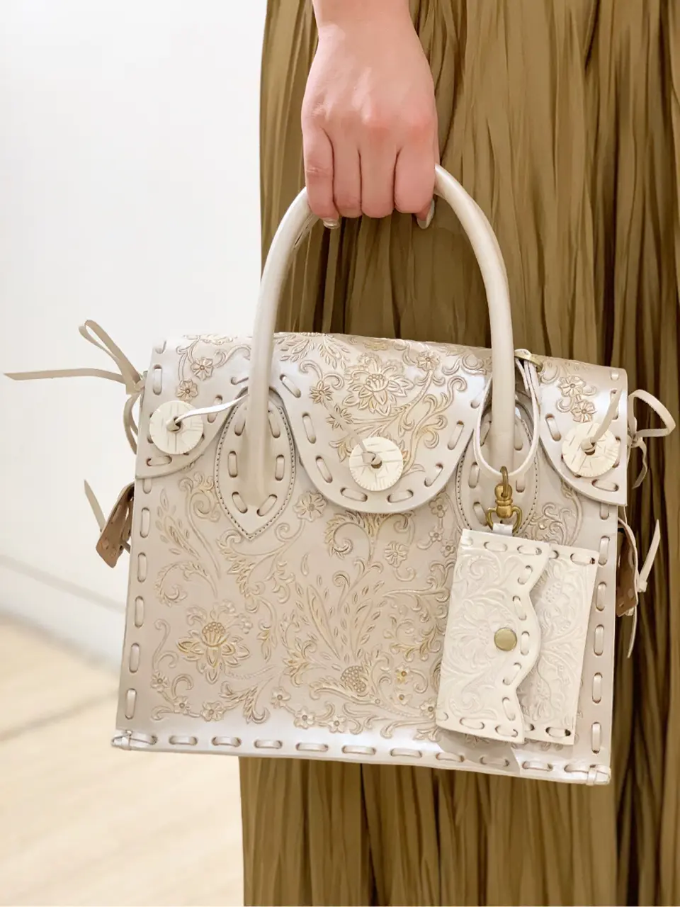 GRACE CONTINENTAL くまさか コーディネート画像