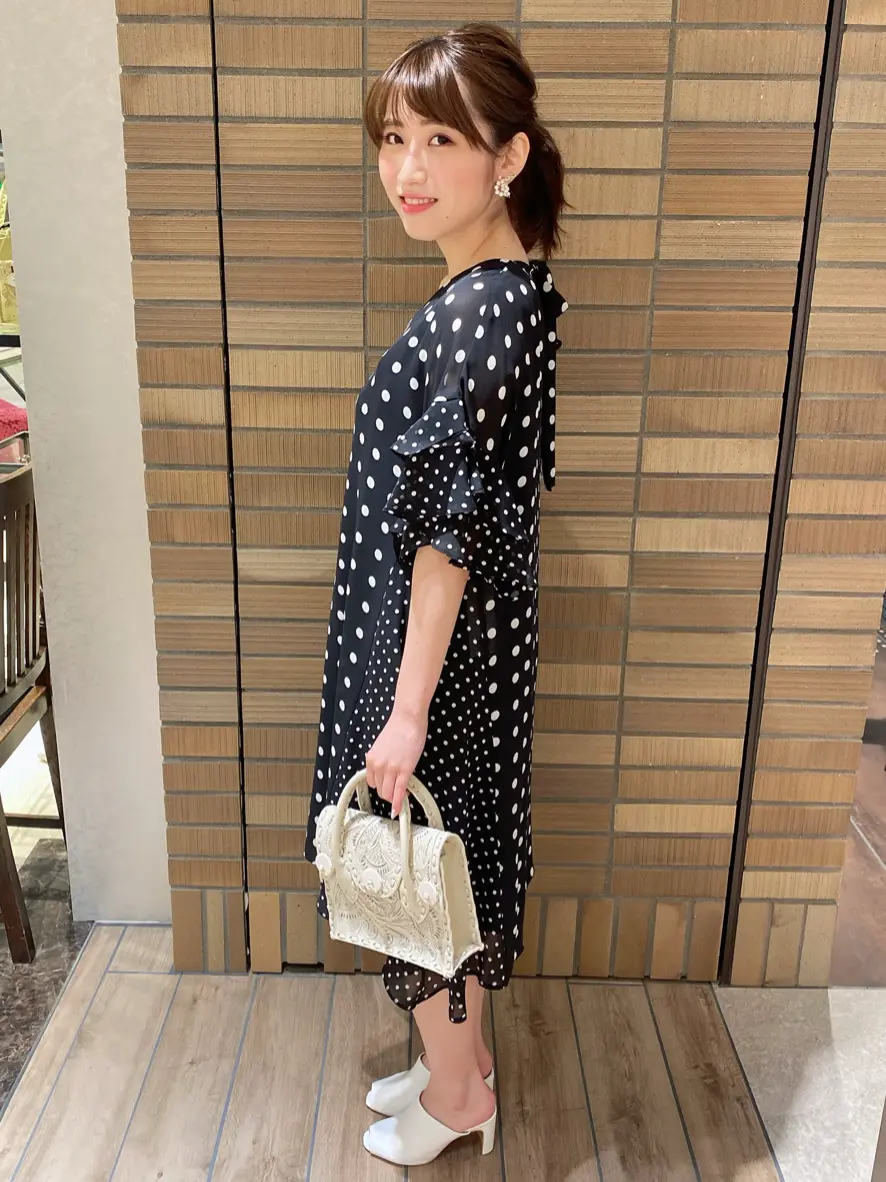 GRACE CONTINENTAL YUKARI  コーディネート画像