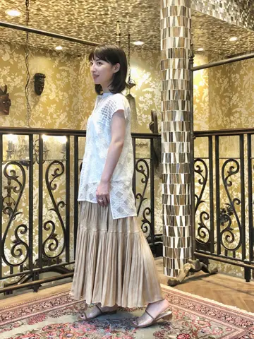 GRACE CONTINENTAL 青木育日 コーディネート画像