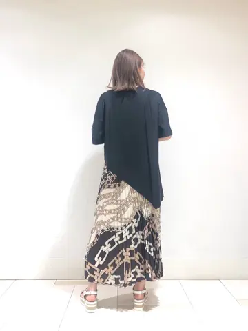 GRACE CONTINENTAL minami コーディネート画像