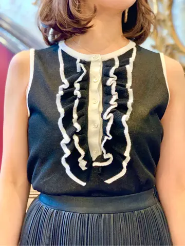 GRACE CONTINENTAL 小笠原　春菜 コーディネート画像