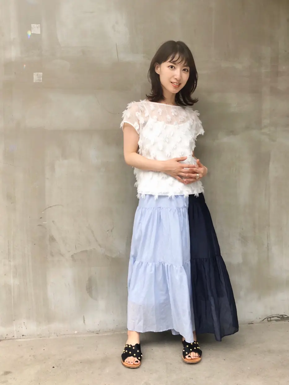 GRACE CONTINENTAL 青木育日 コーディネート画像