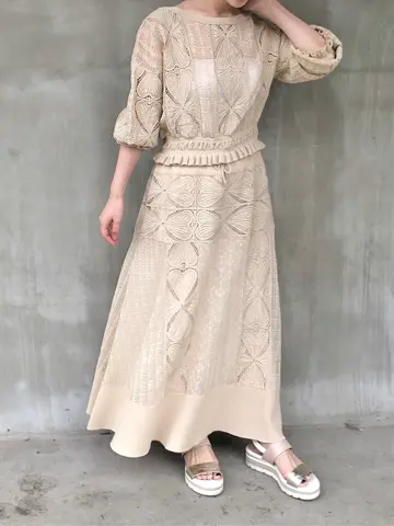 GRACE CONTINENTAL 青木育日 コーディネート画像