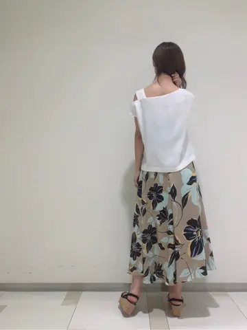 GRACE CONTINENTAL A.Kameyama コーディネート画像