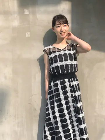 GRACE CONTINENTAL 青木育日 コーディネート画像