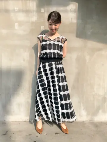 GRACE CONTINENTAL 青木育日 コーディネート画像