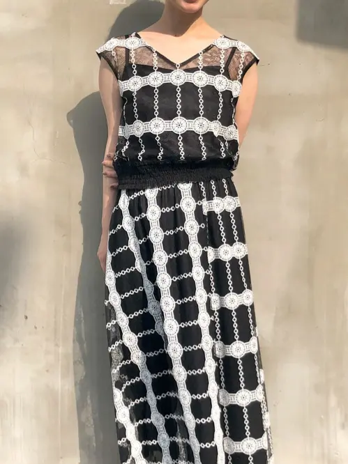 GRACE CONTINENTAL 青木育日 コーディネート画像