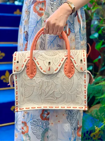 GRACE CONTINENTAL 小笠原　春菜 コーディネート画像