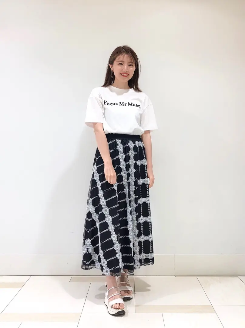 GRACE CONTINENTAL minami コーディネート画像