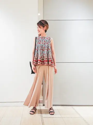 GRACE CONTINENTAL 今野　志保 コーディネート画像