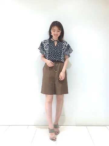 GRACE CONTINENTAL minami コーディネート画像