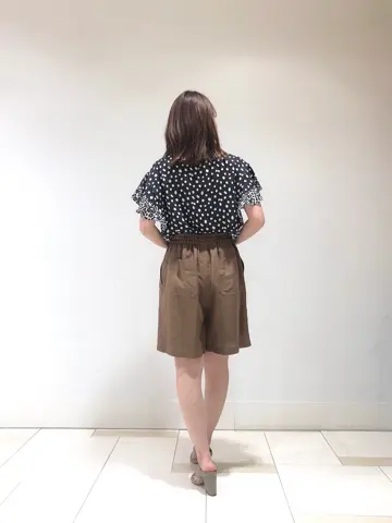 GRACE CONTINENTAL minami コーディネート画像