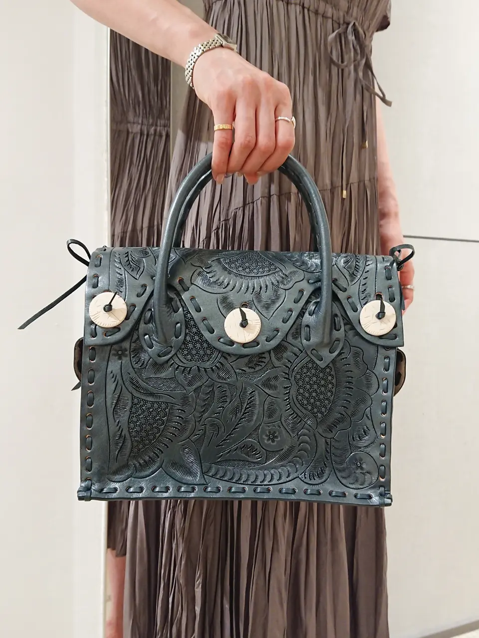 GRACE CONTINENTAL 今野　志保 コーディネート画像