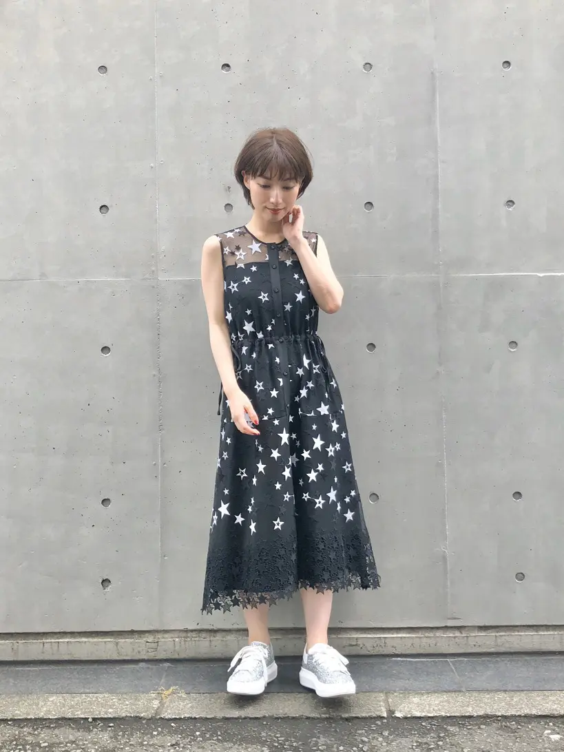 GRACE CONTINENTAL 青木育日 コーディネート画像