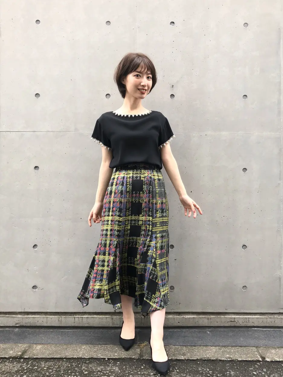  青木育日 コーディネート画像