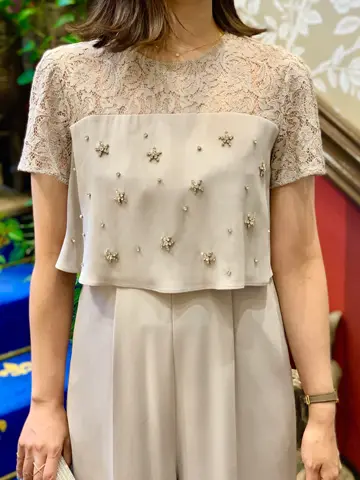 GRACE CONTINENTAL 小笠原　春菜 コーディネート画像