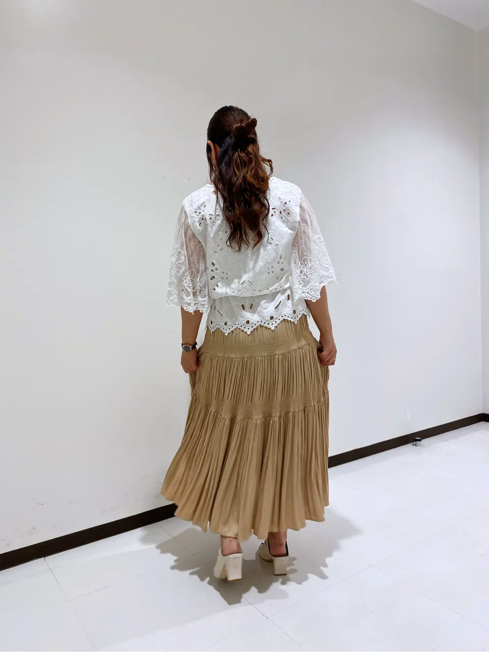 GRACE CONTINENTAL MOMOKO コーディネート画像