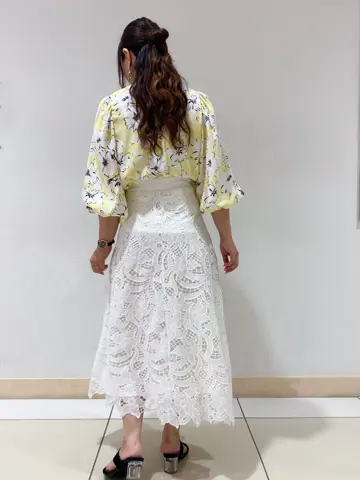 GRACE CONTINENTAL MOMOKO コーディネート画像