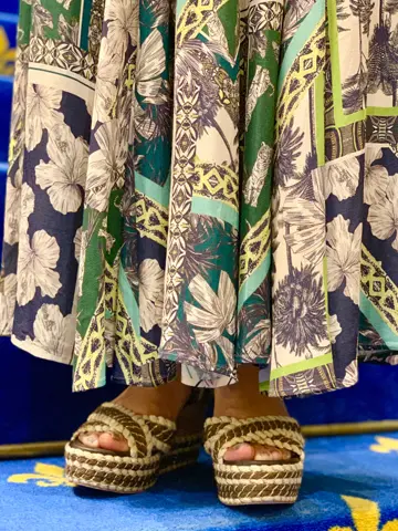 GRACE CONTINENTAL 小笠原　春菜 コーディネート画像