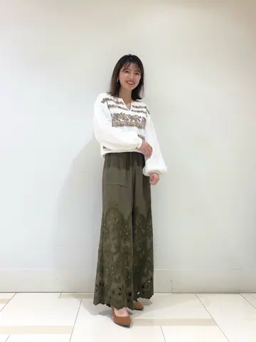 GRACE CONTINENTAL minami コーディネート画像