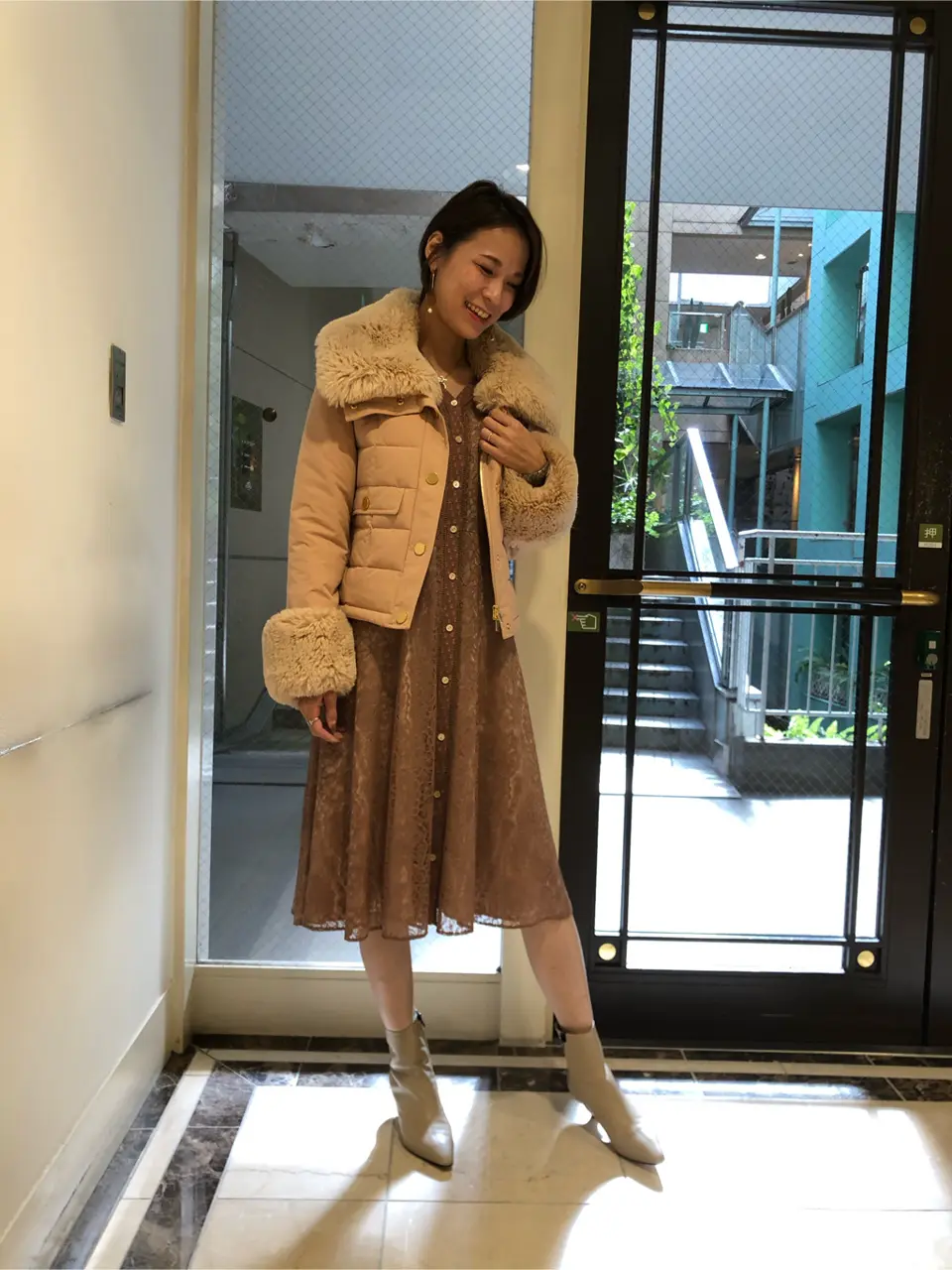 GRACE CONTINENTAL 亀田 未希 コーディネート画像