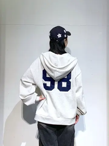 WEGO Kana コーディネート画像