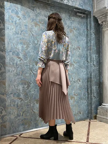 GRACE CONTINENTAL The Banquet 泉　智子 コーディネート画像