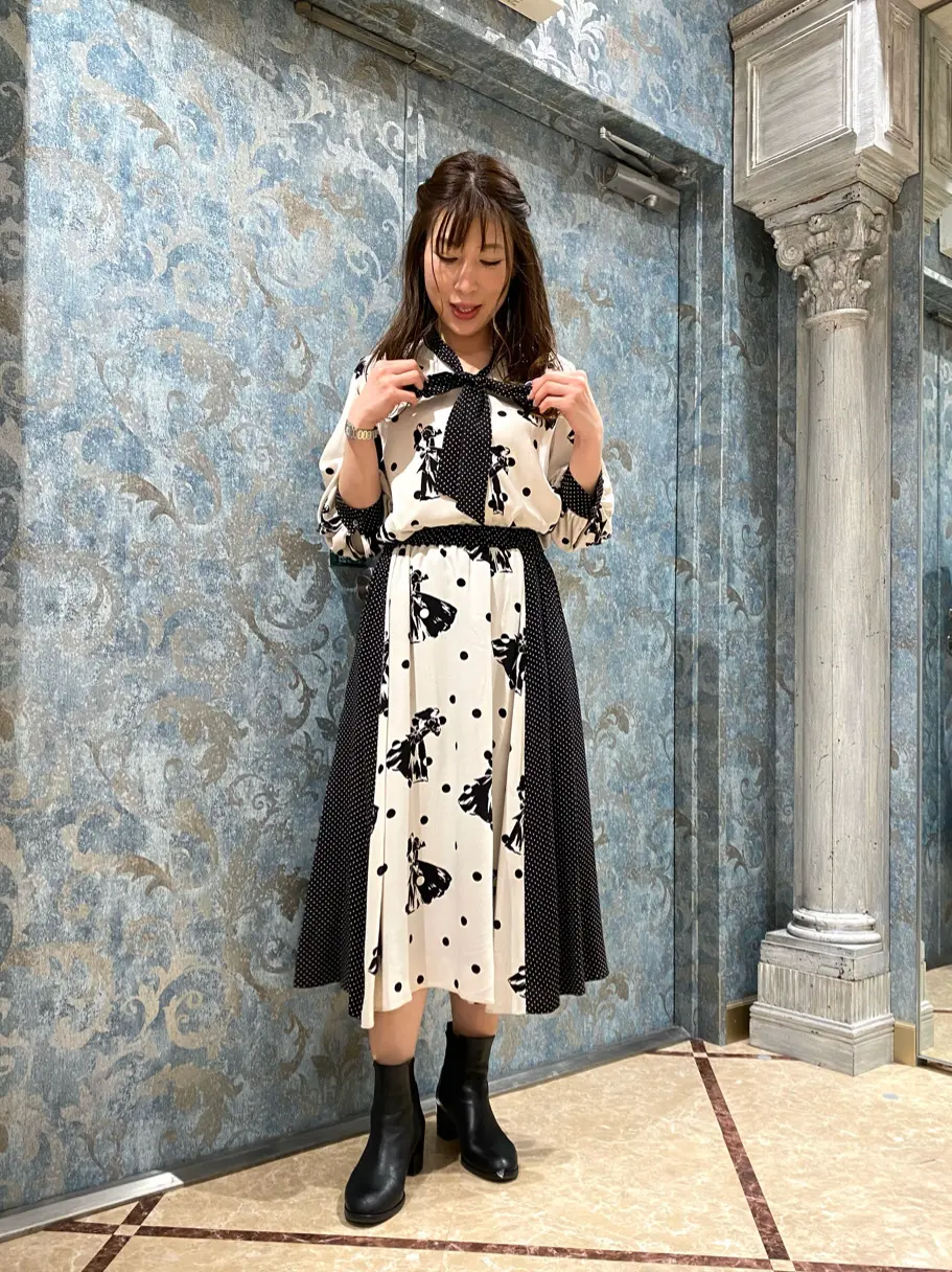 GRACE CONTINENTAL The Banquet 泉　智子 コーディネート画像