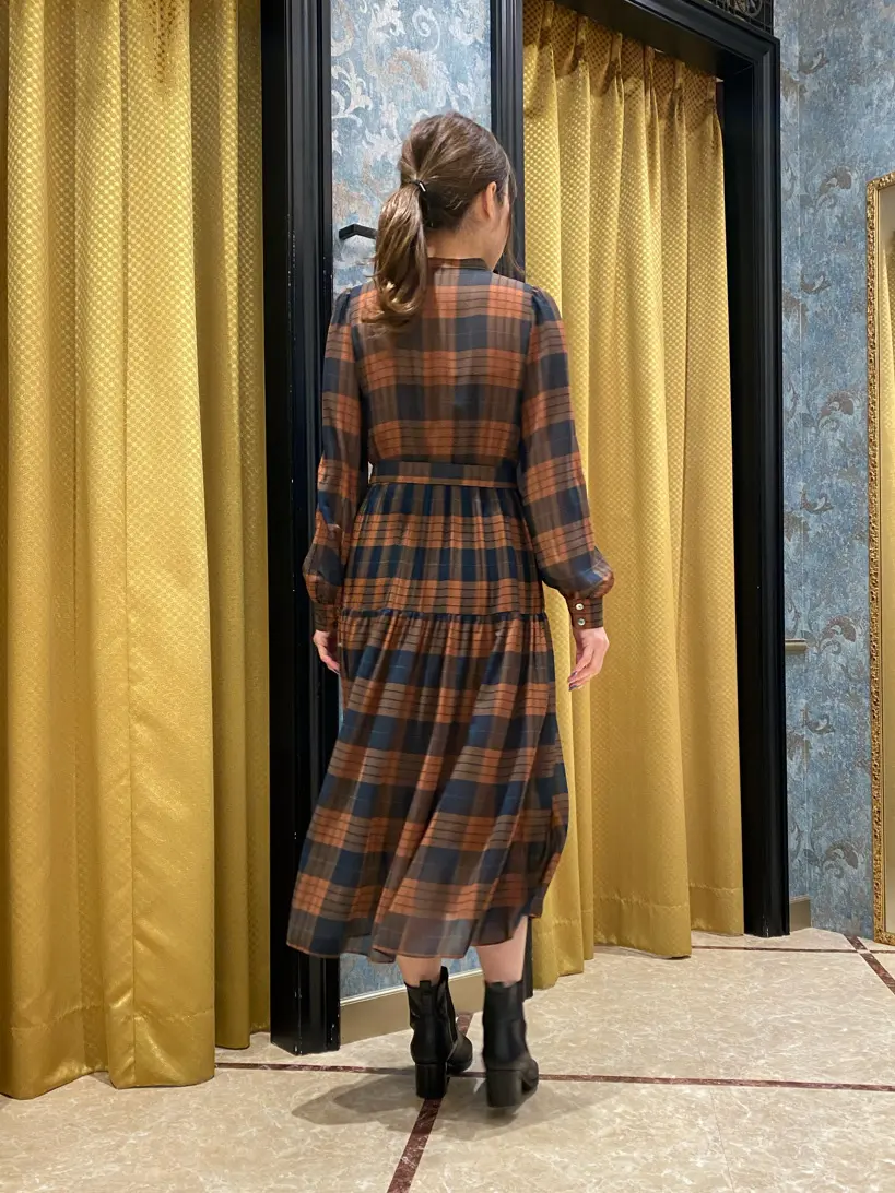 GRACE CONTINENTAL The Banquet 泉　智子 コーディネート画像