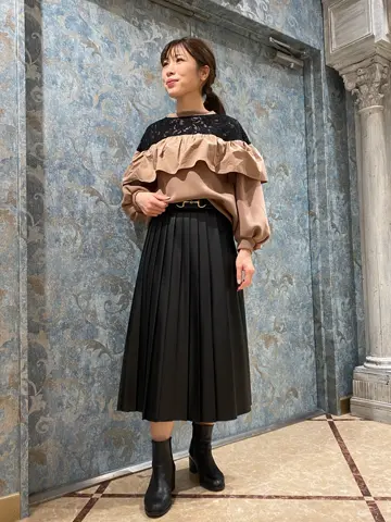 GRACE CONTINENTAL The Banquet 泉　智子 コーディネート画像