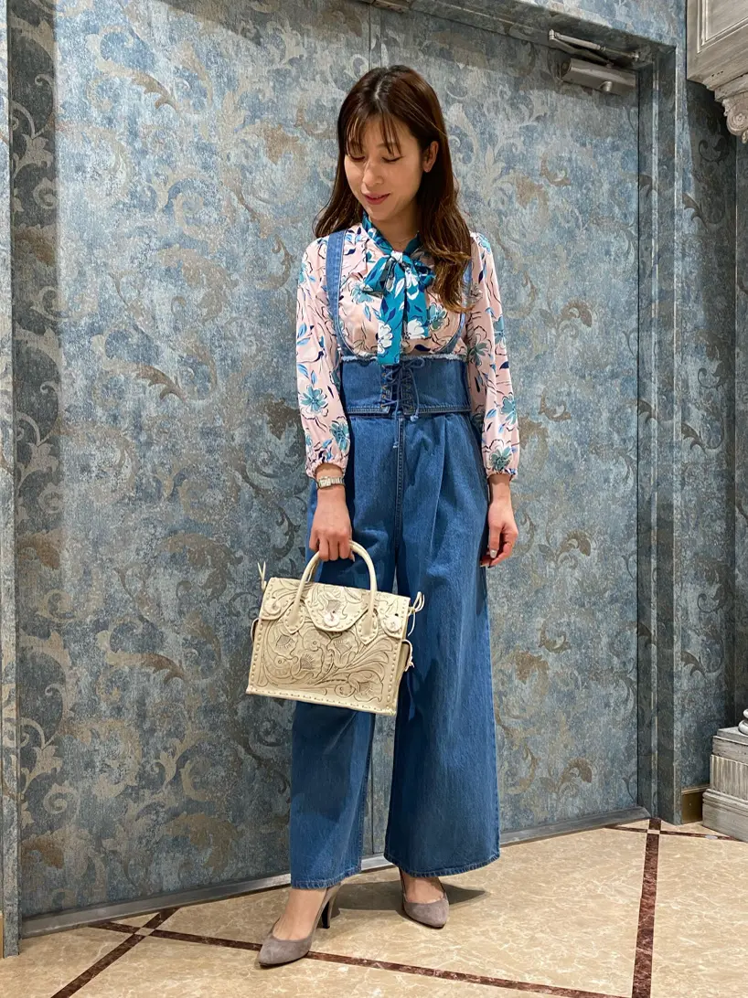 GRACE CONTINENTAL The Banquet 泉　智子 コーディネート画像