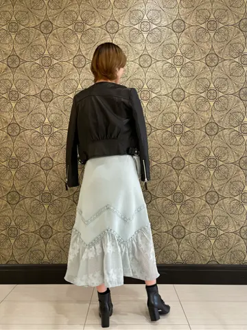 GRACE CONTINENTAL The Banquet 平岩　みなみ コーディネート画像