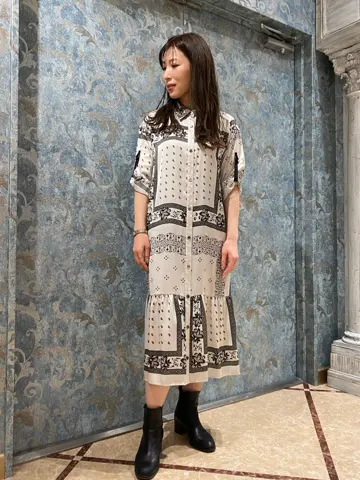 GRACE CONTINENTAL The Banquet 泉　智子 コーディネート画像